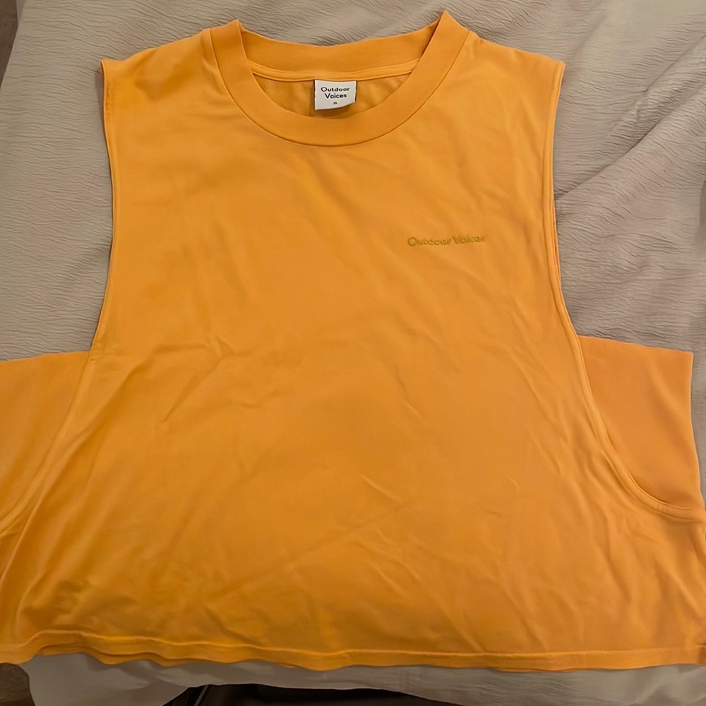 NWOT Outdoor Voices boyfriend tank